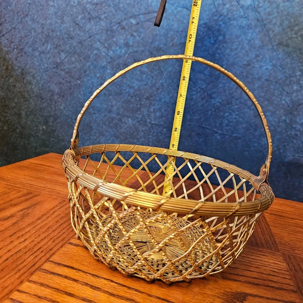 Vintage Heavy Woven Brass Wire Basket Handle Round Lattice Decorative Gold 8.5in